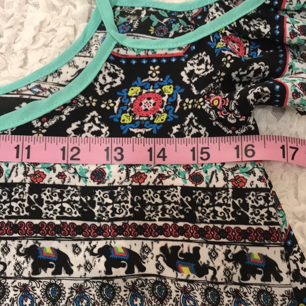 PERSAYA TOP Size Small - Picture 6 of 10